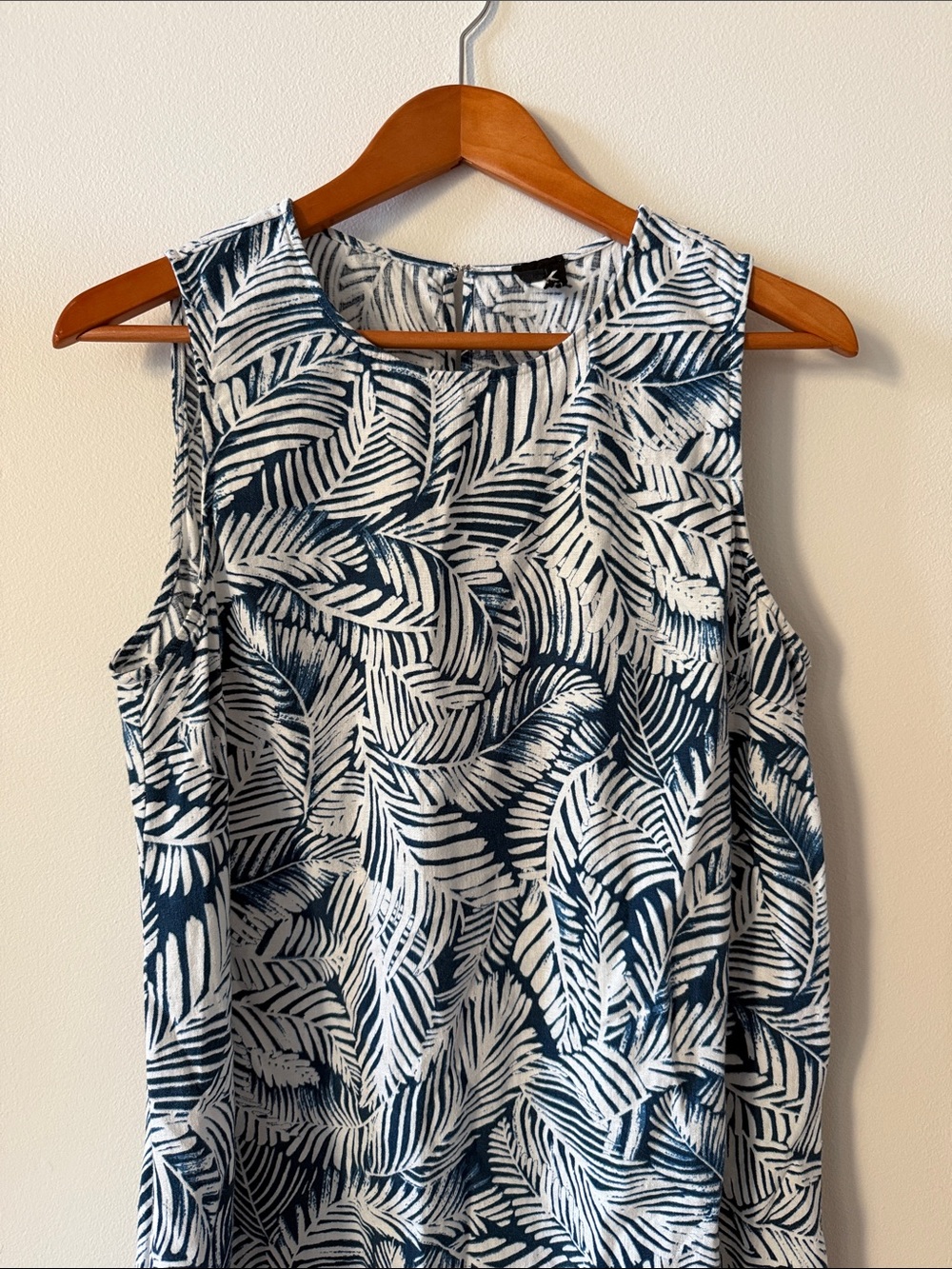 Anne Klein Navy & White Leaf Sleeveless Dress Linen Blend Beach Coastal Style
